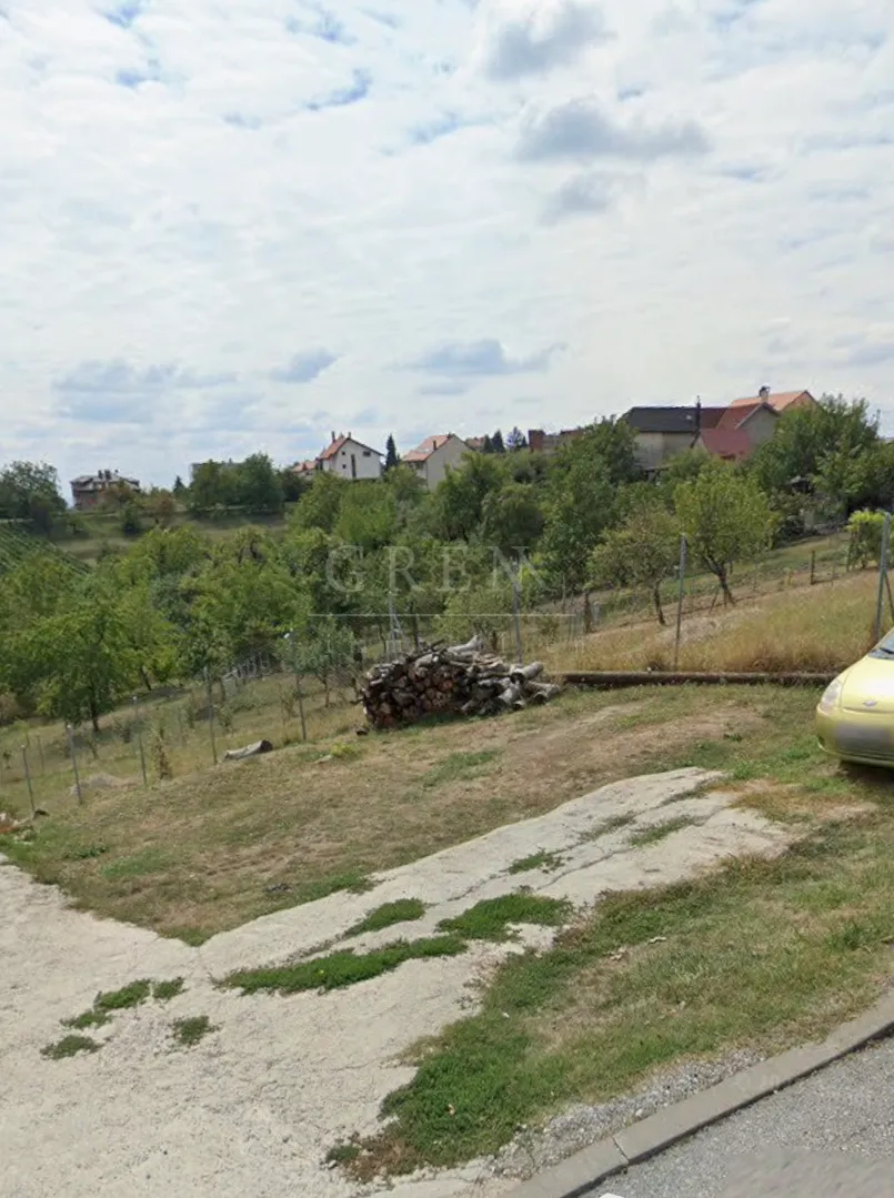 Građevinsko zemljište sa dozvolom, Zagreb Lukšić, 1281 m2