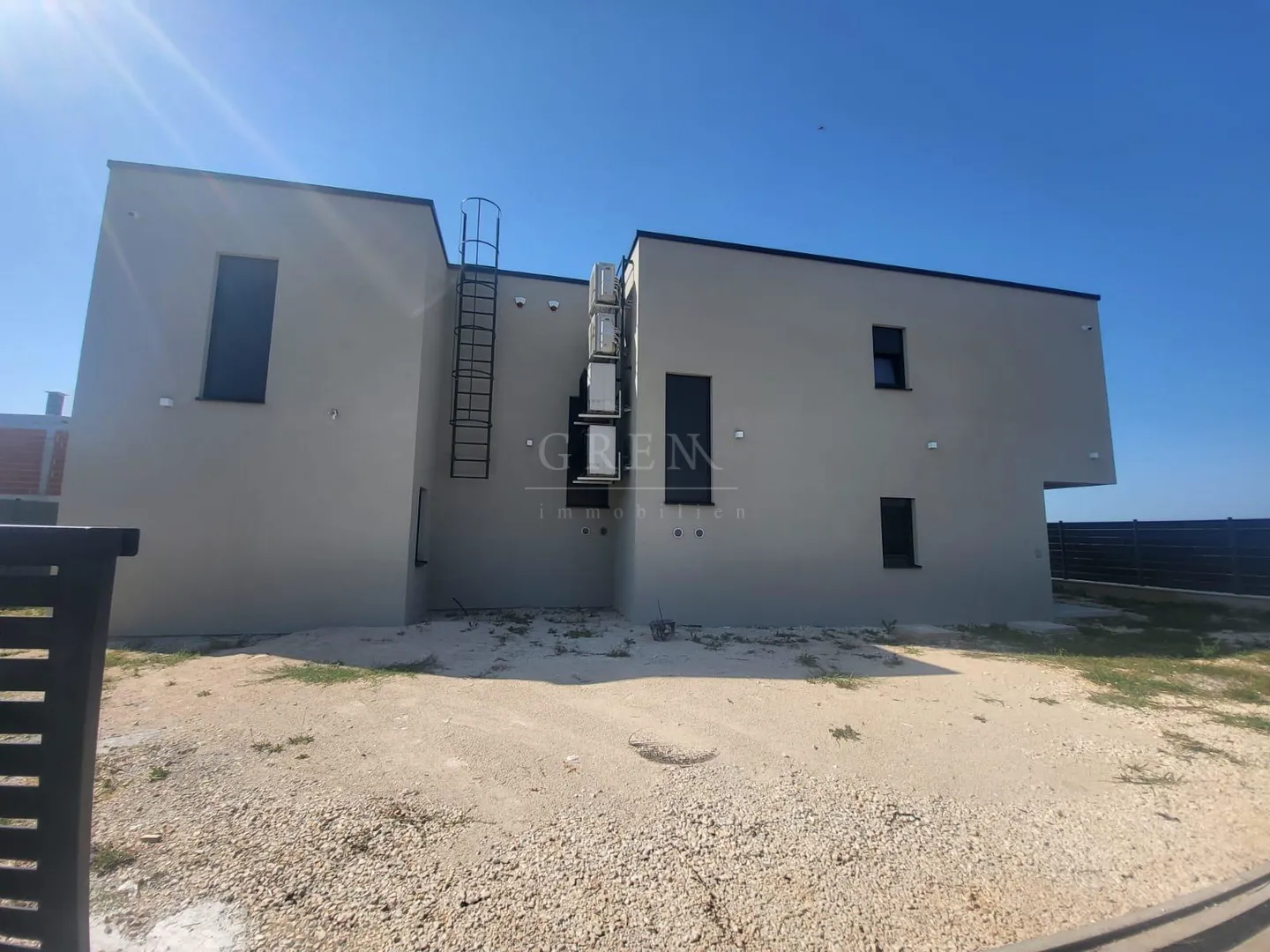 dvojna kuća u izgradnji sa pogledom na more, kaštelir, 165 m2 - slika 8