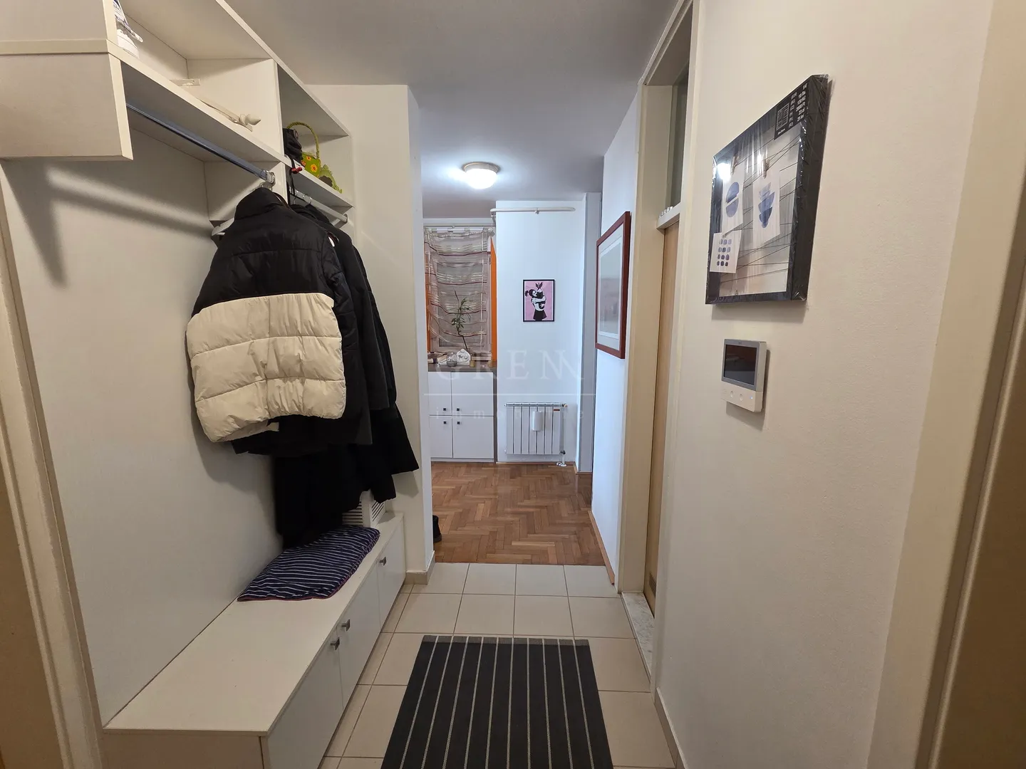 stan zagreb špansko, 130 m2, vrt 50 m2 - slika 20