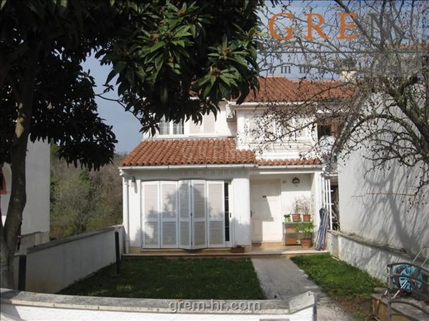 kuća poreč, 400 m od mora, 200 m2 - slika 2