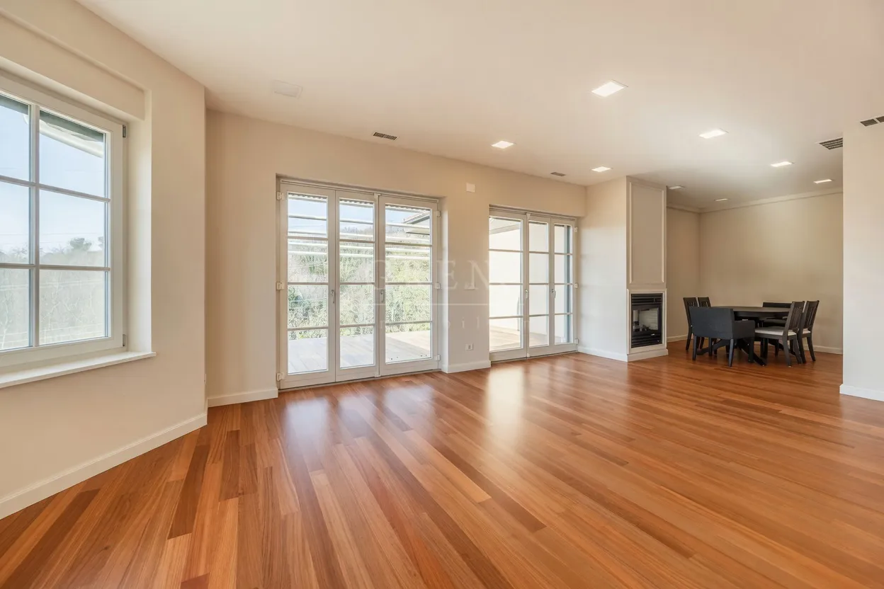 najam luksuzne rezidencije 149m² / gornji grad - slika 5