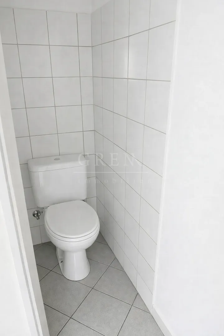 poslovni prostor top lokacija /35m²/kod stanice od 172 busa - slika 5