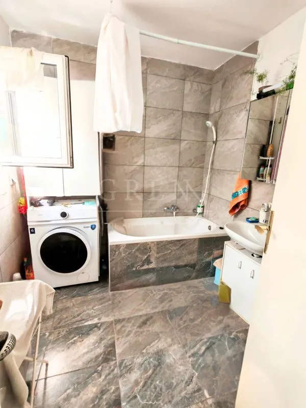 kuća zagreb gornja dubrava, 210 m2 - slika 9