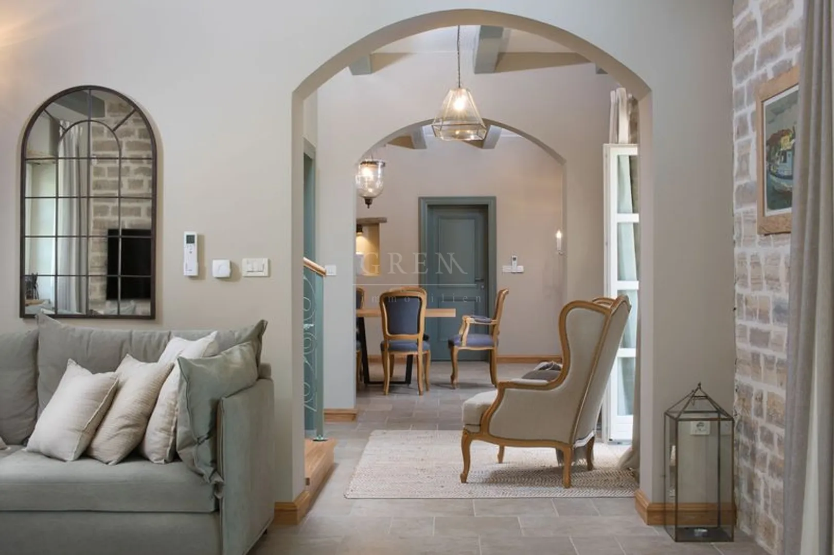 luksuzna vila sa bazenom, kanfanar, 372 m2 - slika 9