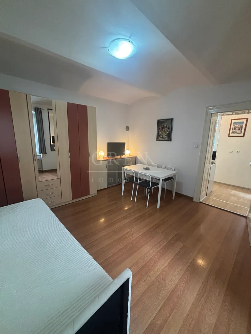 stan zagreb centar, 25 m2, jurišićeva ulica - slika 4