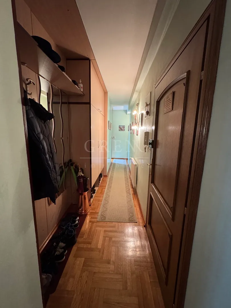 stan zagreb vrapče, 85m2 + privatna garaža 29m2, dva balkona 9m2 - slika 7
