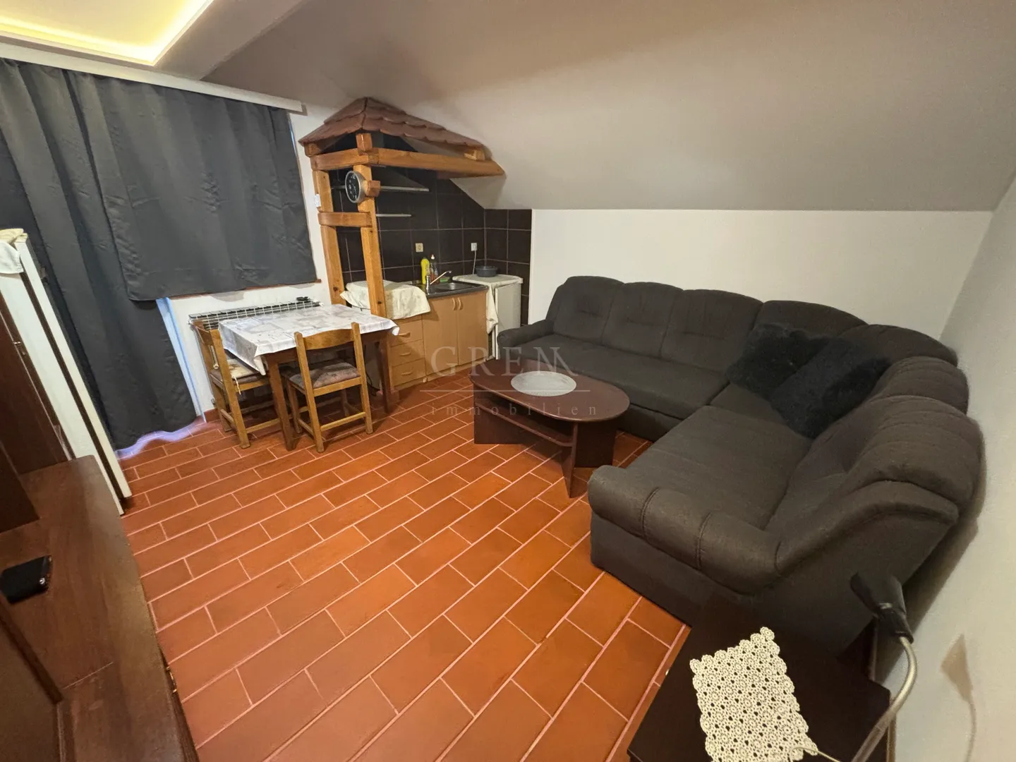 stan zagreb dubrava, 35 m2, prilika - slika 2
