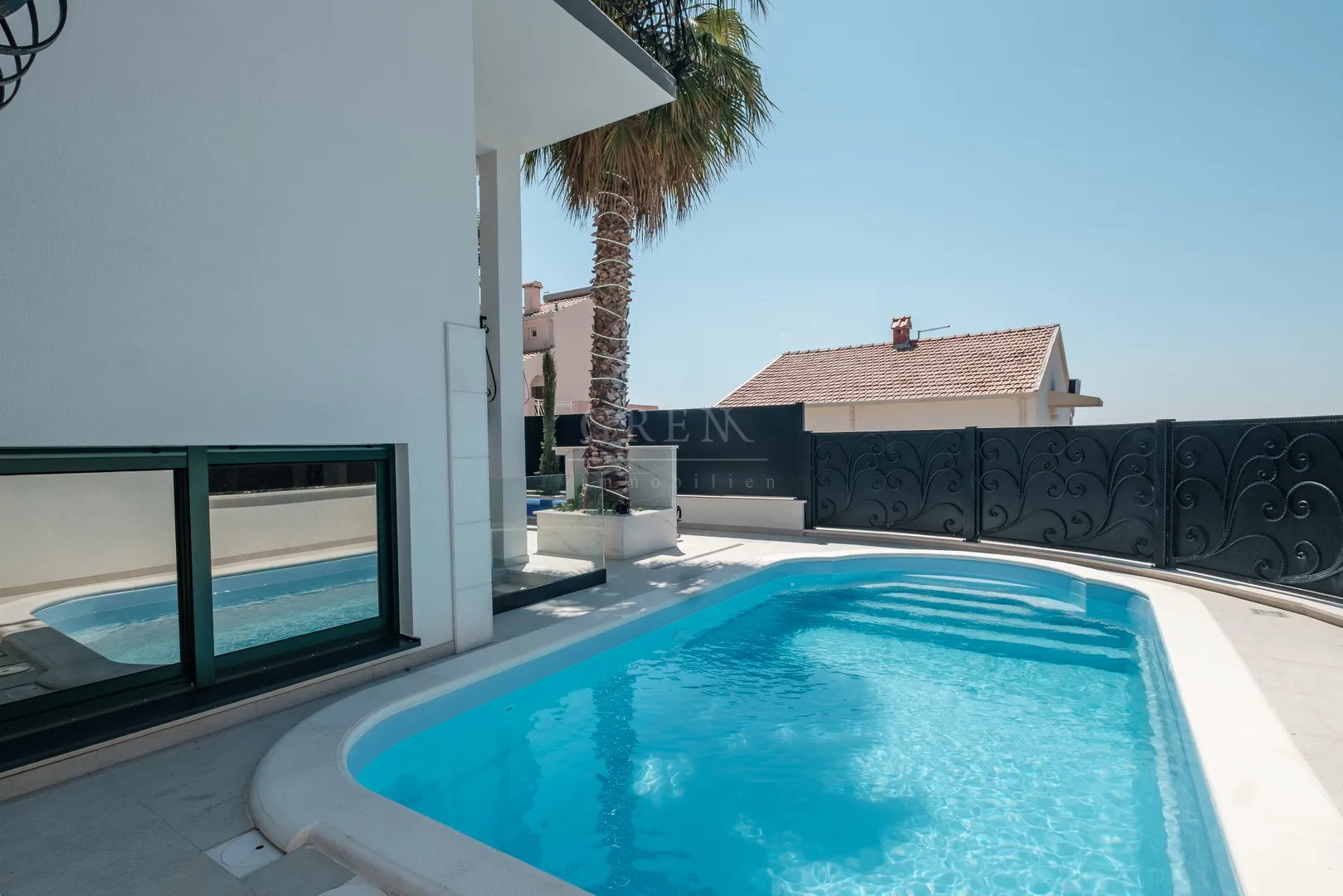 luksuzna vila s panoramskim pogledom, 390 m2 - čiovo, okrug gornji - slika 21