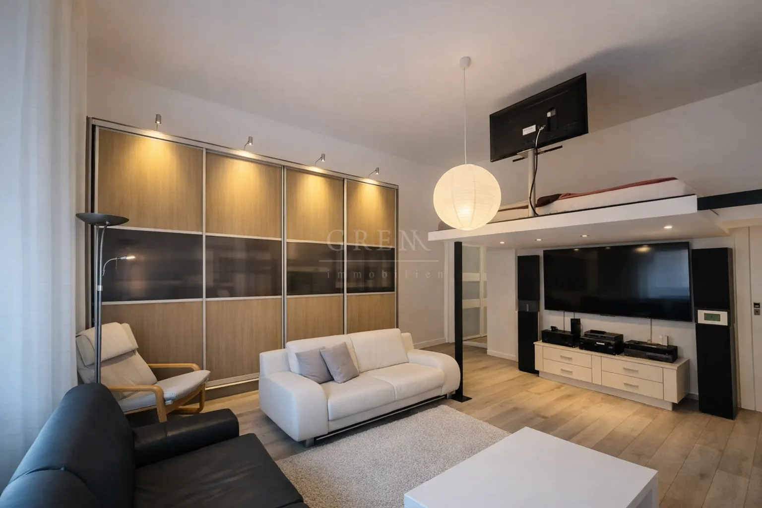 strogi centar / zagreb / lift / 112m²/ 2 parkinga / terasa - slika 2