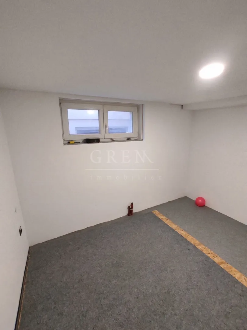 prodaja dva stana (53 m2 i 33 m2) - rudeš - slika 10