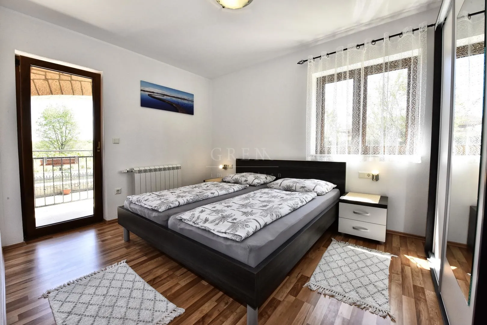kuća sa 4 apartmana 7 km od poreča - slika 19