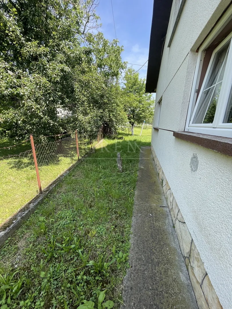 2 kuće sesvete, 300 m2, 462 m2 parcela, prilika - slika 19