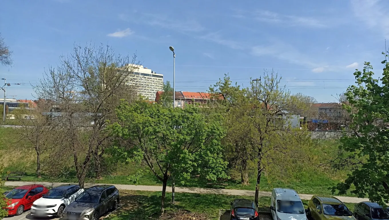 trosobni trešnjevka 80m² parking/tramvaj bez provizije - slika 13