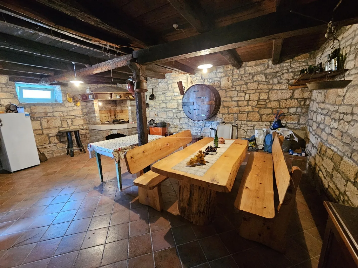kamena kuća 17 km od poreča - slika 8