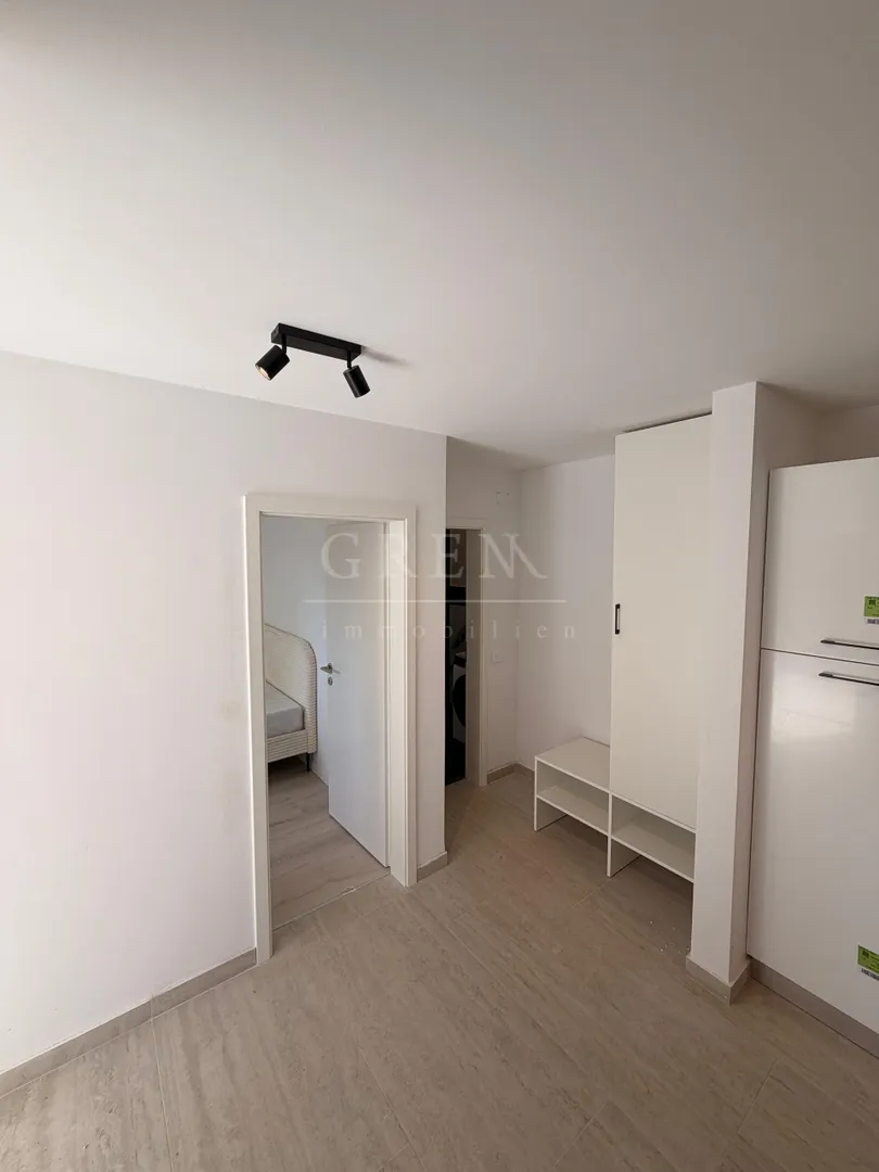 stan novigrad istra, 36 m2+terasa 20 m2+parking - slika 8