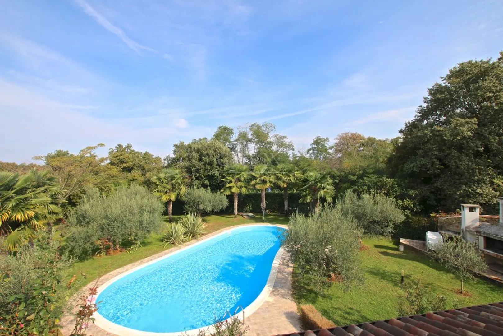 prekrasna vila poreč, 800 m od mora, 420 m2 - slika 17