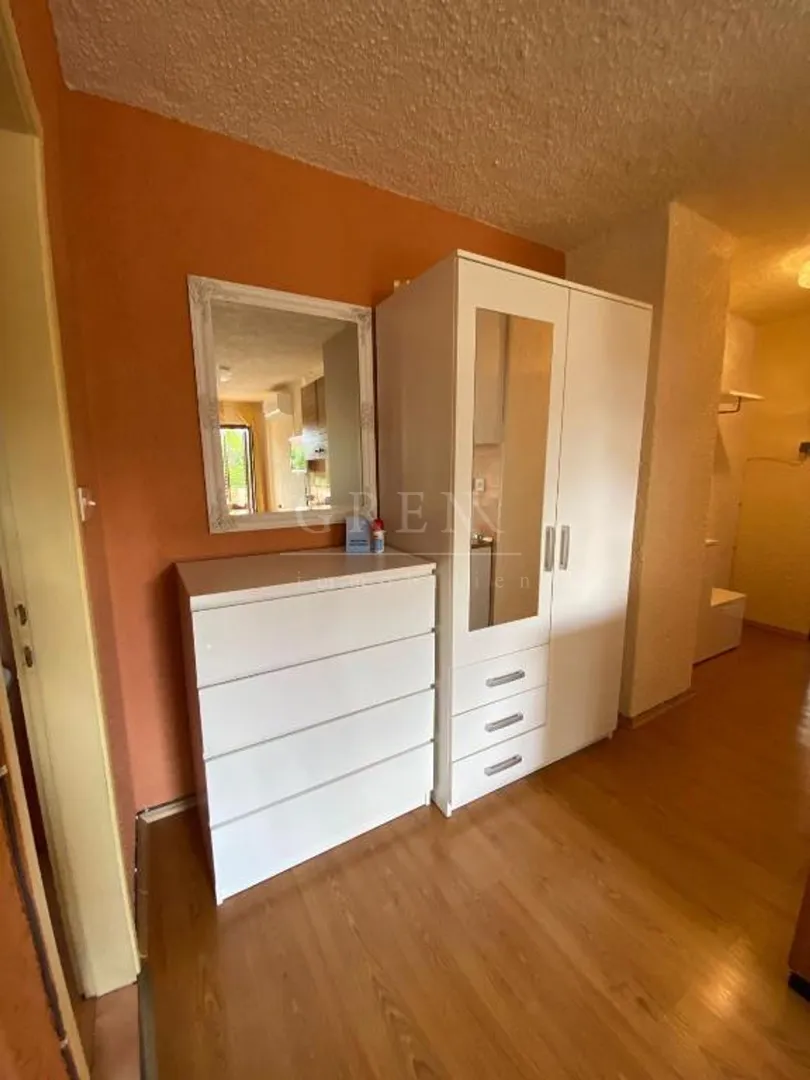 stambeno poslovna kuća 5 km od poreča, 300 m2, prodaja - slika 12