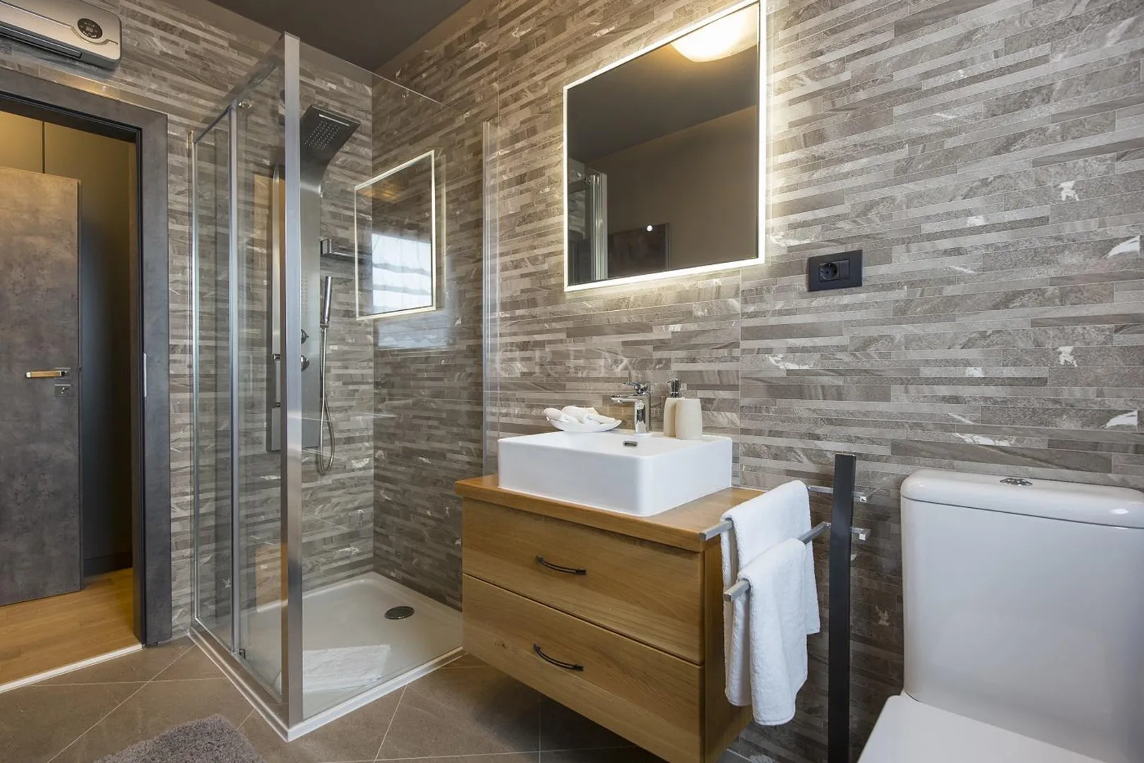 lijepa dvojna kuća u okolici poreča, pogled more, 160 m2, prodaja - slika 12