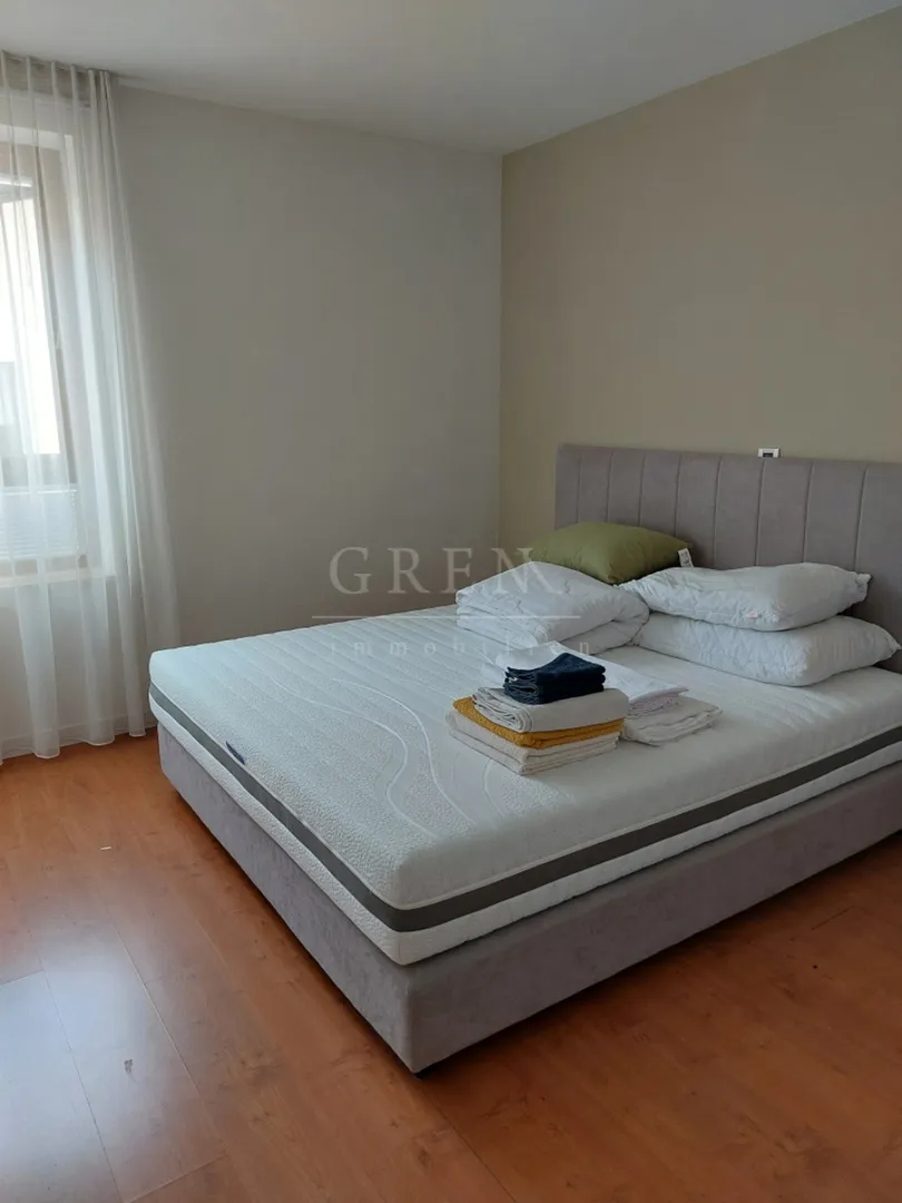 stan poreč centar, pješačka zona - slika 8