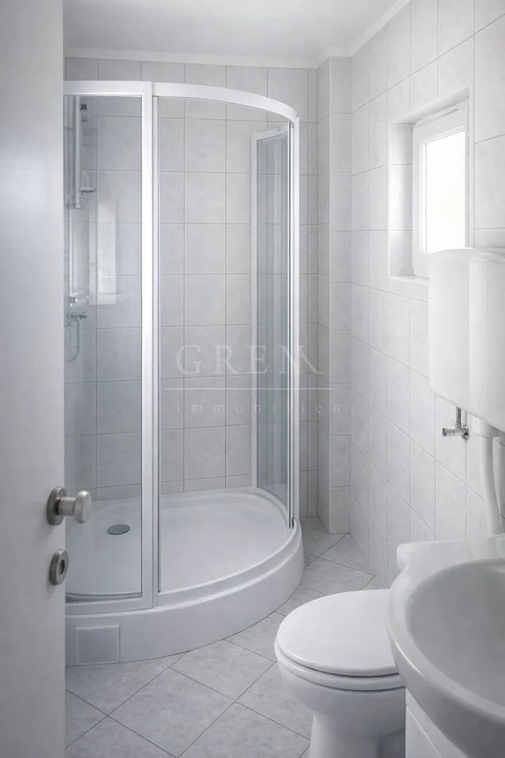 stan 70m²/ 2 spavaće sobe /terasa/ parking - slika 3