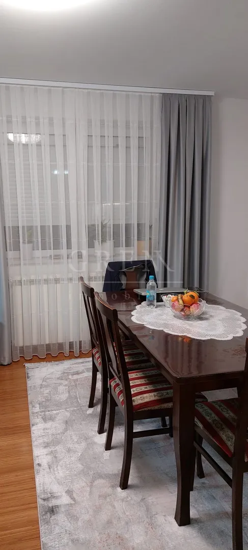 kuća zagreb dubrava, 280 m2, garaža, pomoćni objekt - slika 13