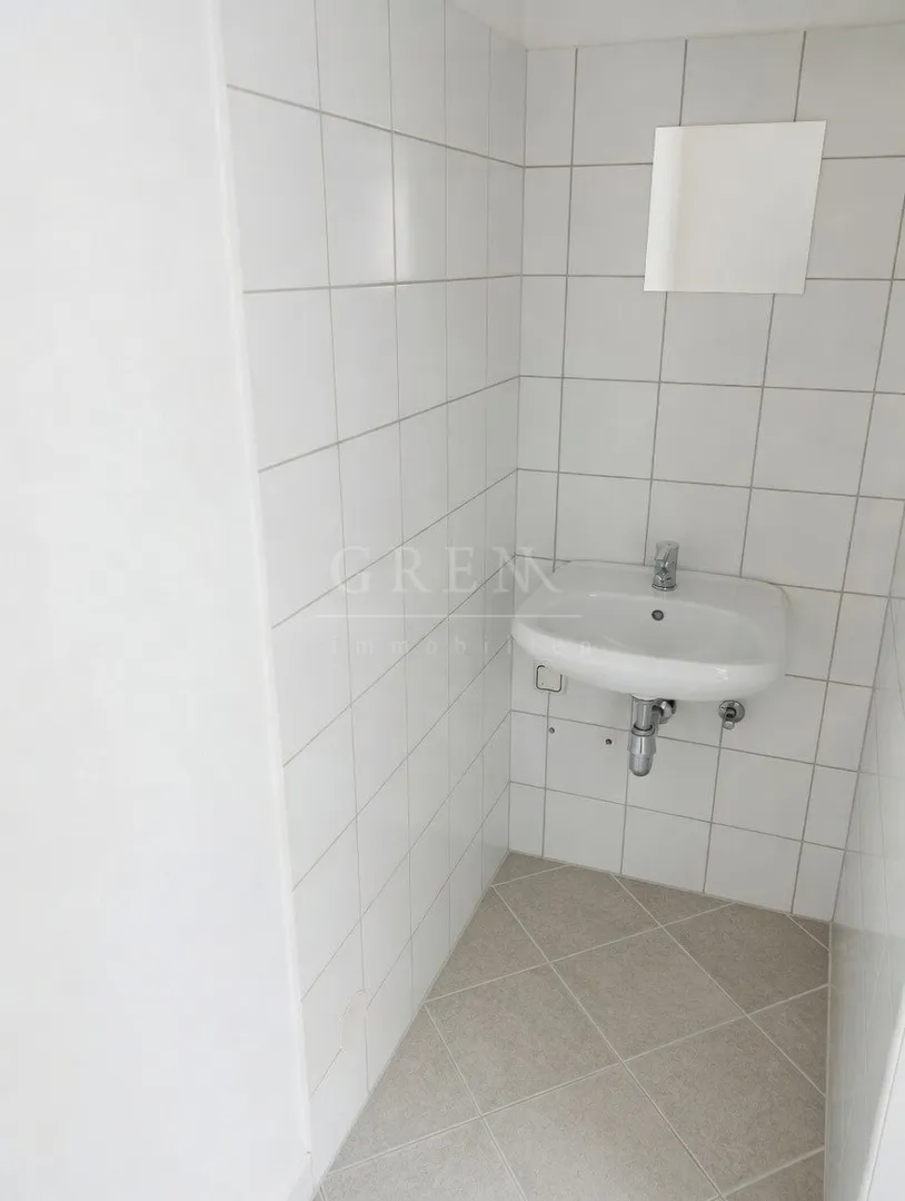 poslovni prostor top lokacija /35m²/kod stanice od 172 busa - slika 6