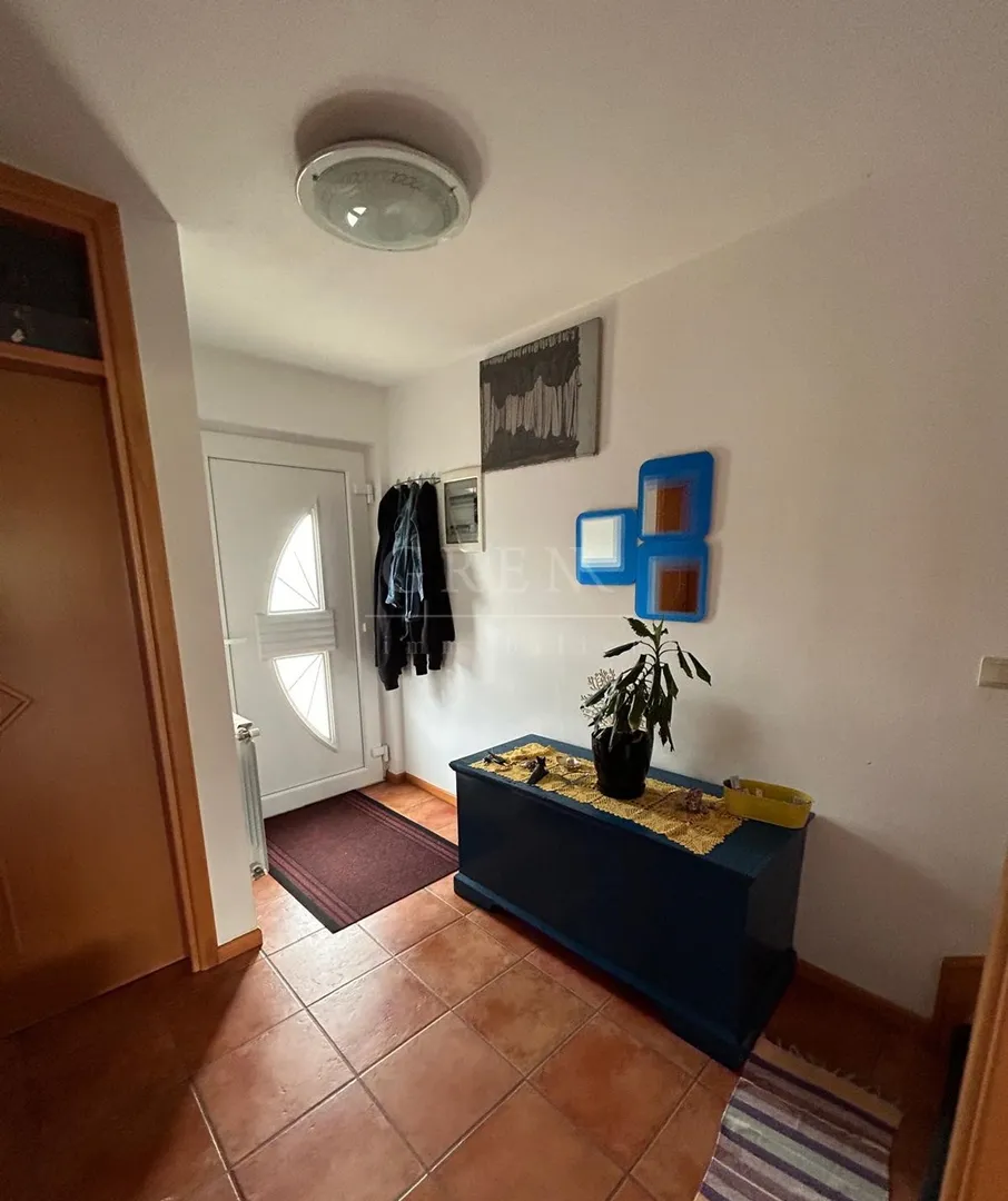 lijepa dvojna kuća 3 km od mora - slika 3