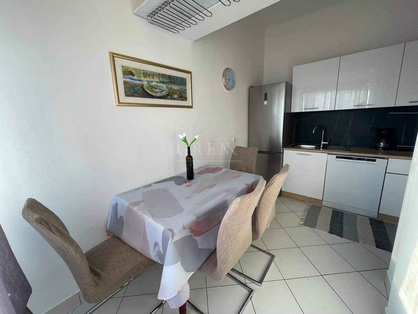 stan u blizini centra grada i plaža s panoramskim pogledom na more i grad poreč - slika 4
