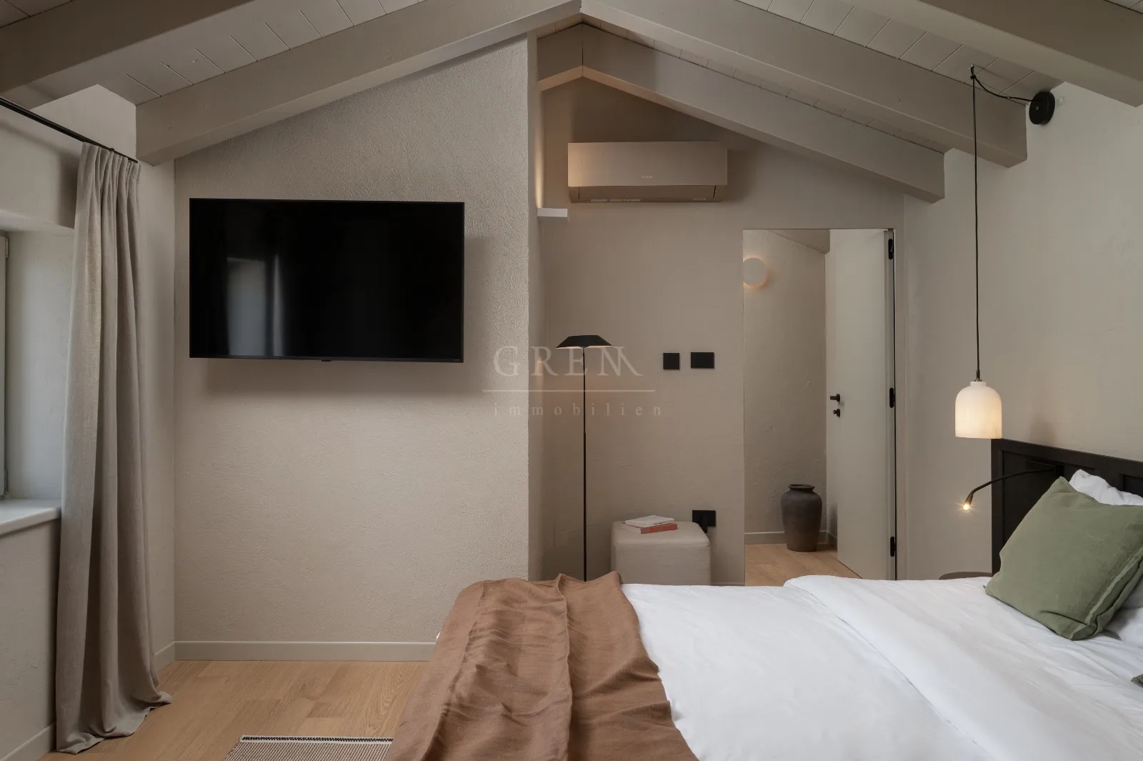 luksuzna kuća u vrsaru – 2 spavaće sobe, jacuzzi, sauna i terasa - slika 16