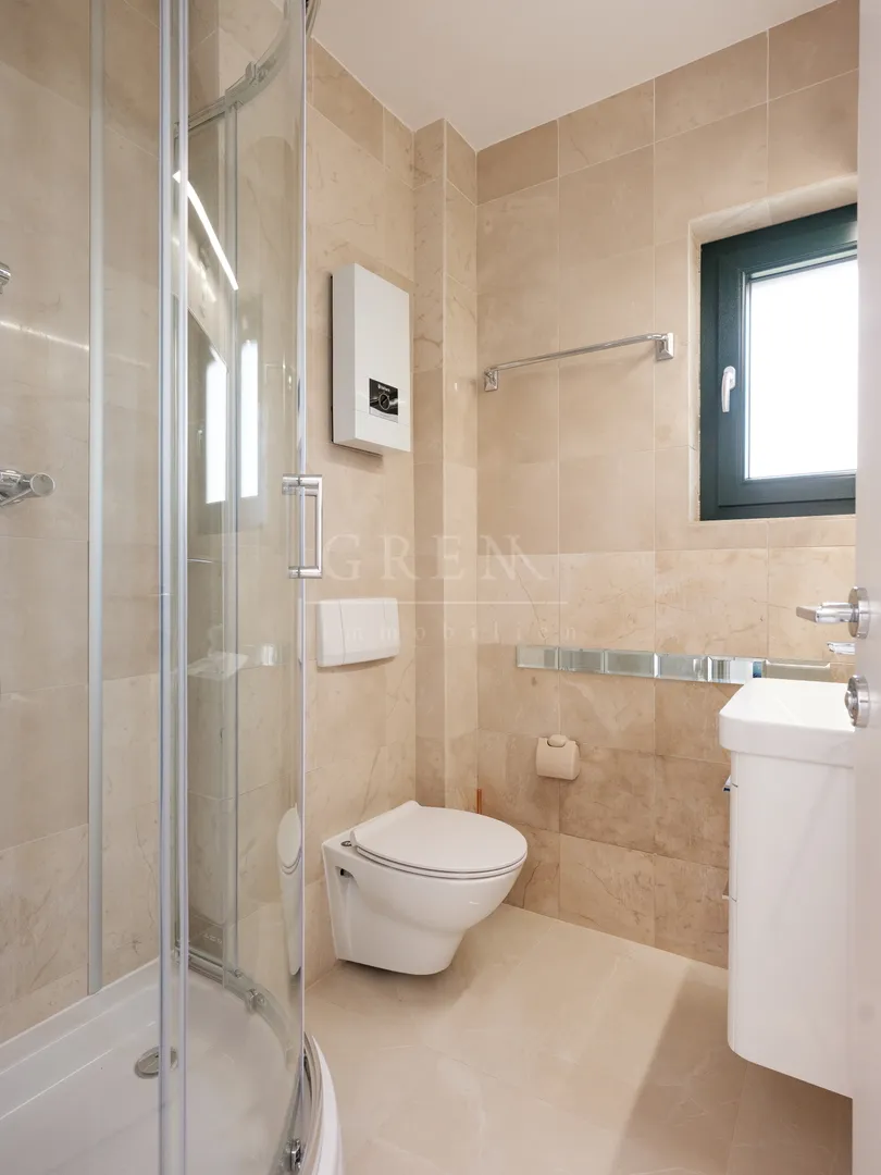 luksuzna vila s panoramskim pogledom, 390 m2 - čiovo, okrug gornji - slika 16