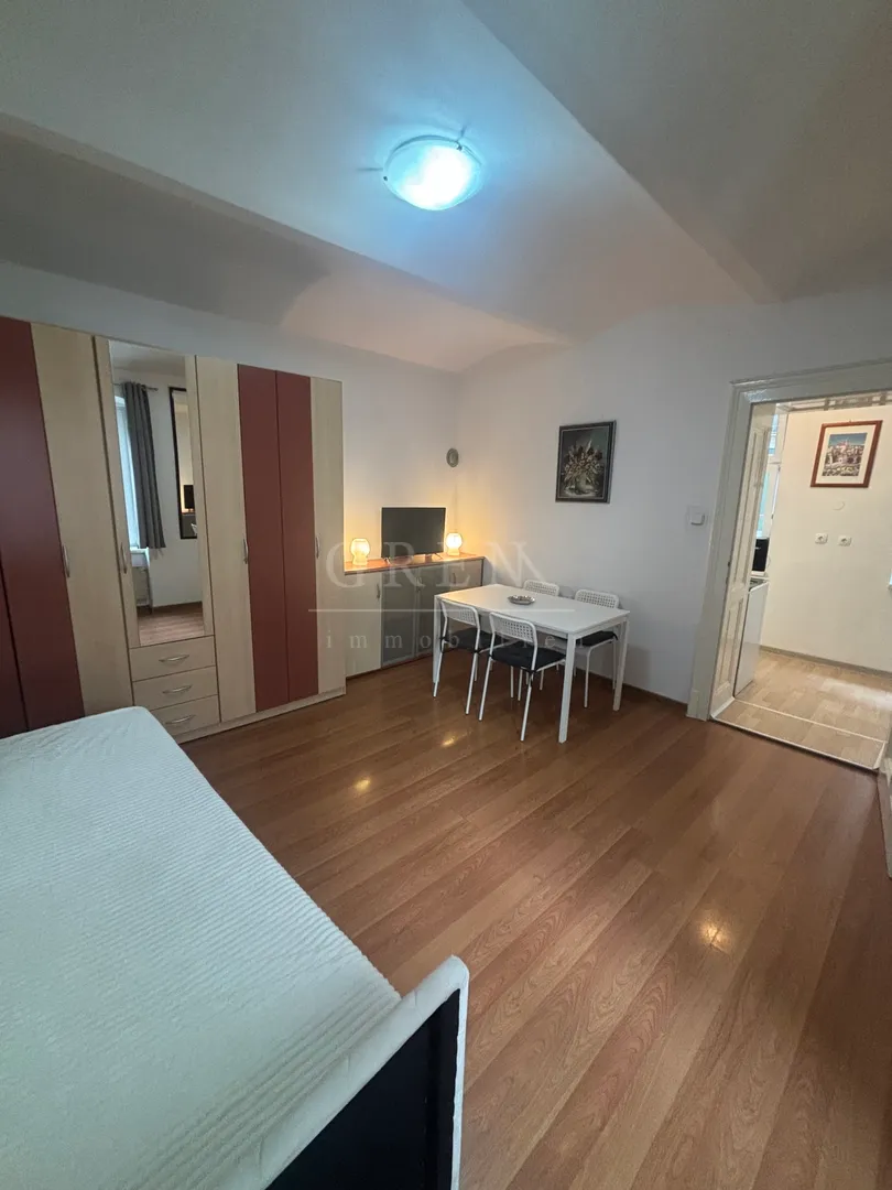 stan zagreb centar, 25 m2, jurišićeva ulica - slika 4