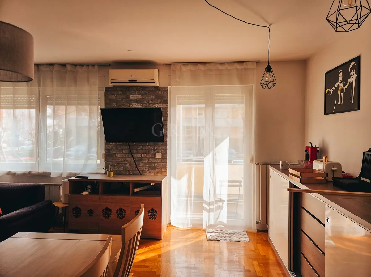 stan zagreb špansko, 130 m2, vrt 50 m2 - slika 8