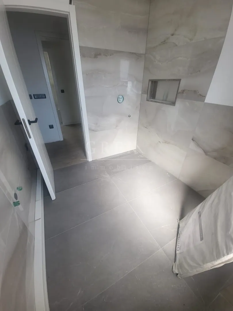 dvojna kuća u izgradnji sa pogledom na more, kaštelir, 165 m2 - slika 19