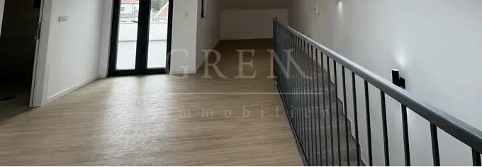 dvojna kuća 1500 m od mora, poreč, 190 m2, prodaja - slika 7