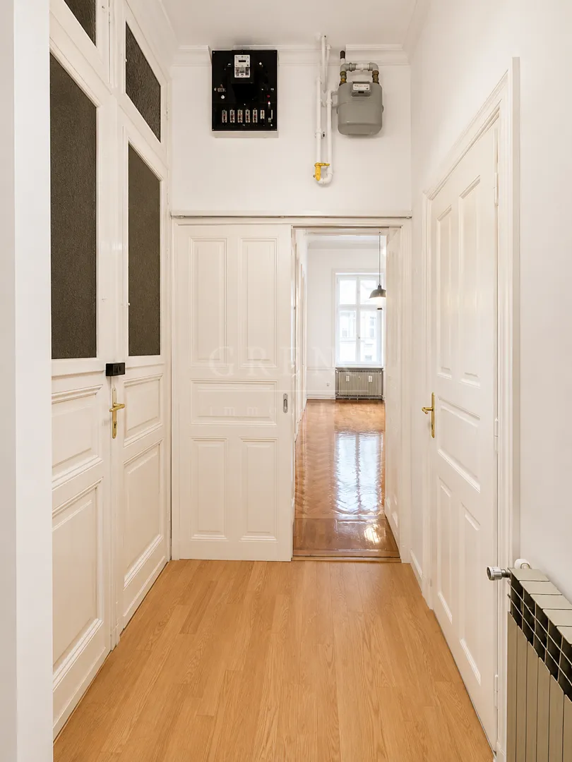 stan u srcu zagreba 54m² 1. kat (3-sobni) - slika 6