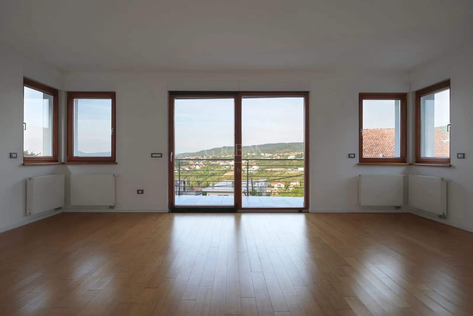 Stan Zagreb Šestinski vrh, 214 m2, novogradnja