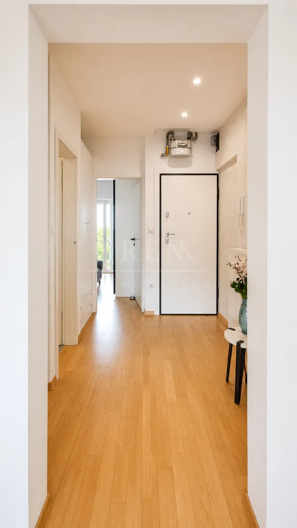 2-sobni stan - zagreb - širi centar - tramvaj zona (42m2) - slika 11