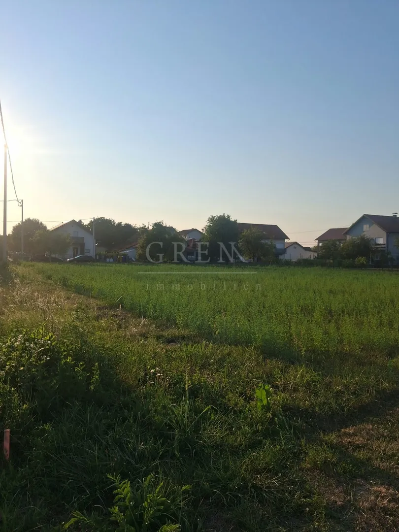 građevinsko zemljište 662 m2 - gornja lomnica - slika 2