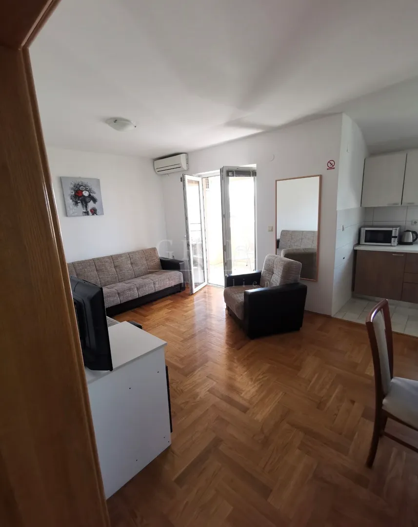 stan malinska krk, 62 m2+parking, balkon - slika 5