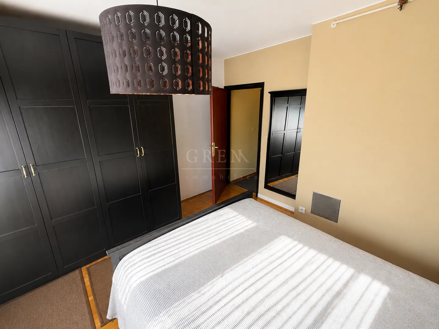 trosoban stan, 70 m², malešnica, zagreb – pogled na park, 2 lođe, spremište - slika 9