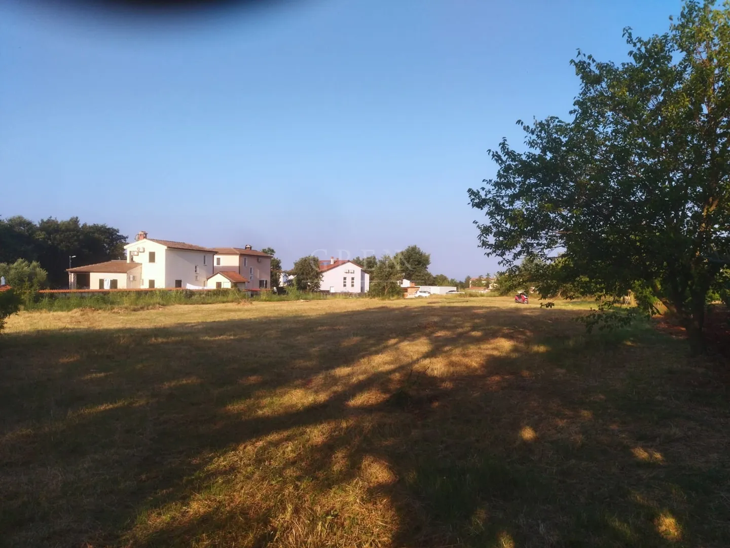 građevinsko zemljište 4,5 km od mora, 1280 m2 - slika 3