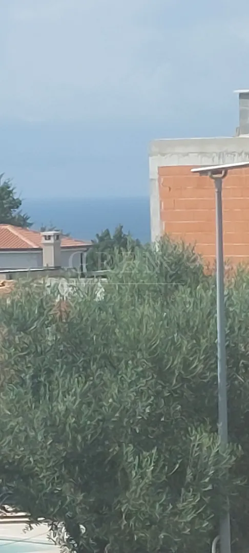 moderna dvojna kuća u blizini poreča - slika 13