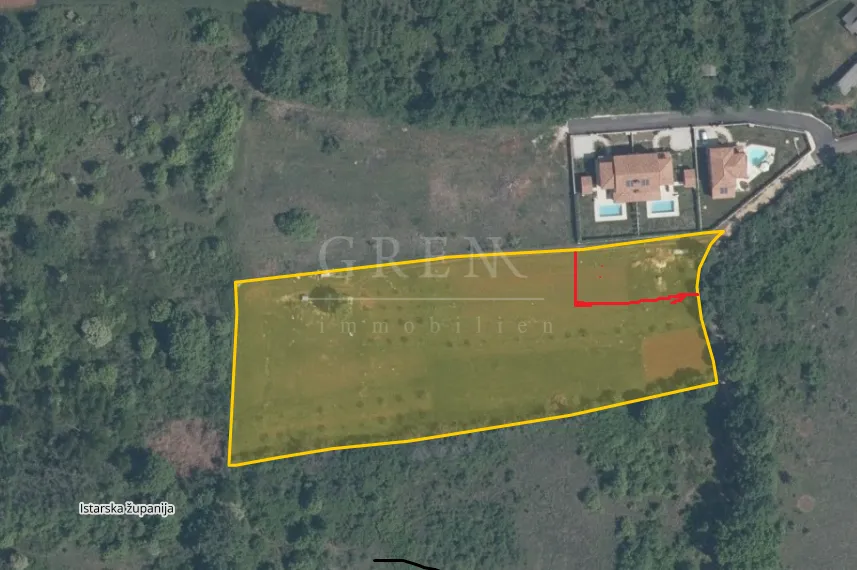 Građevinsko zemljište na kraju građevinske zone - Poreč