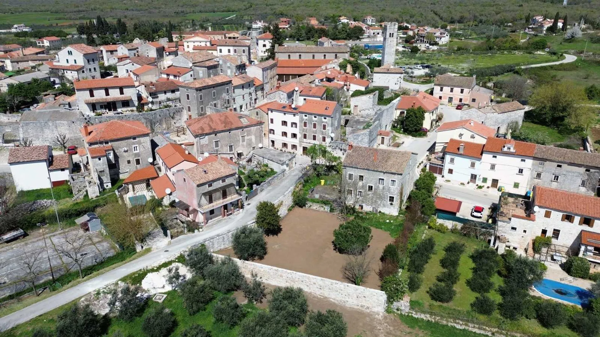 kamena kuća, sveti lovreč, 250 m2+850 m2 parcela, prilika - slika 9