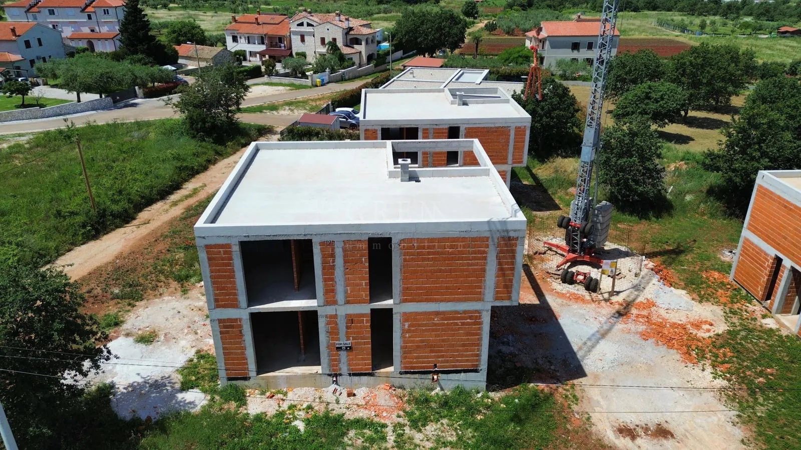 prodaje se kuća sa pogledom na more udaljena 3 km od mora - slika 2