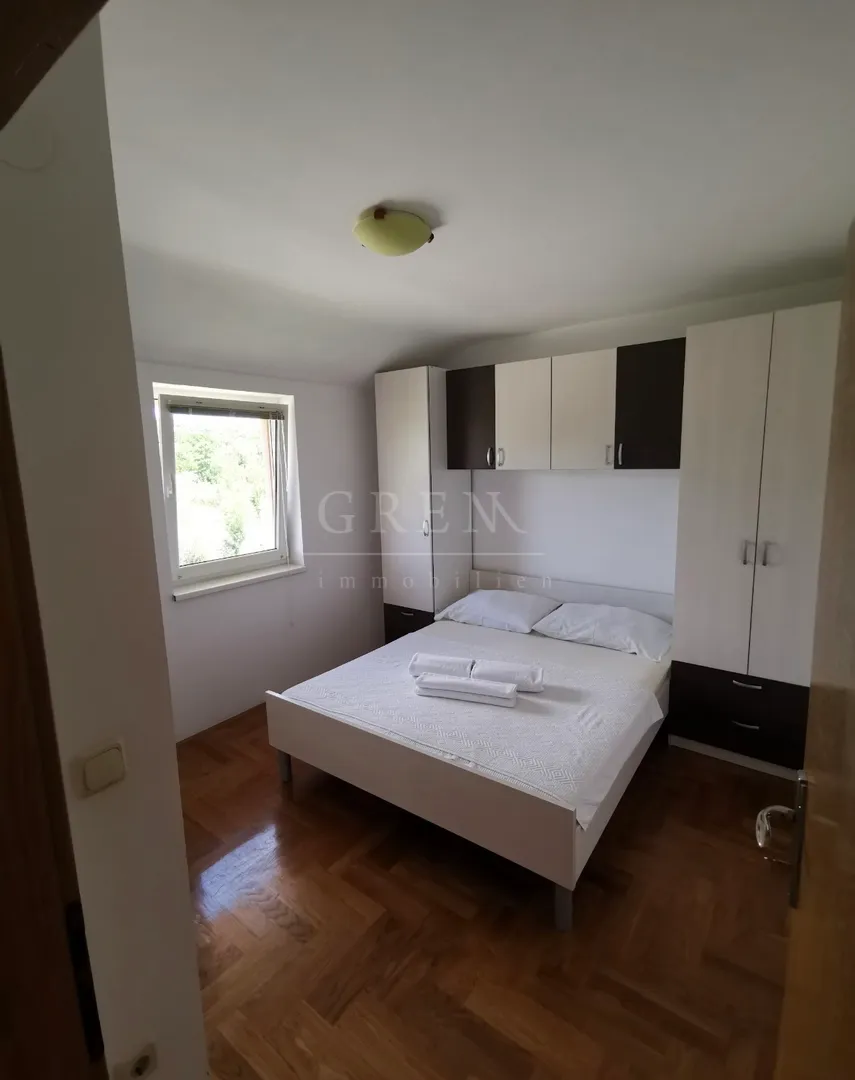 stan malinska krk, 62 m2+parking, balkon - slika 8