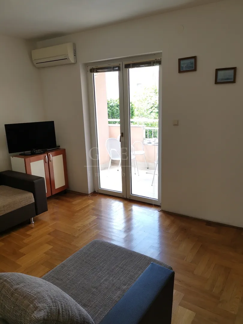 stan malinska krk, 62 m2+75 m2 vrt+parking - slika 7