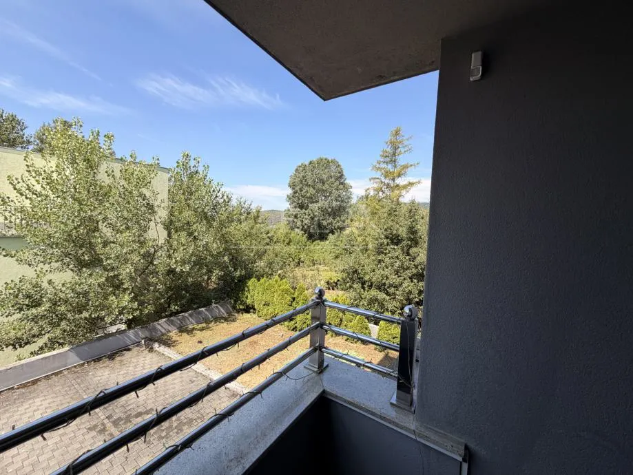 luksuzan 4-sobni stan s garažom, 137 m2 nkp - perjavica, zagreb - slika 19
