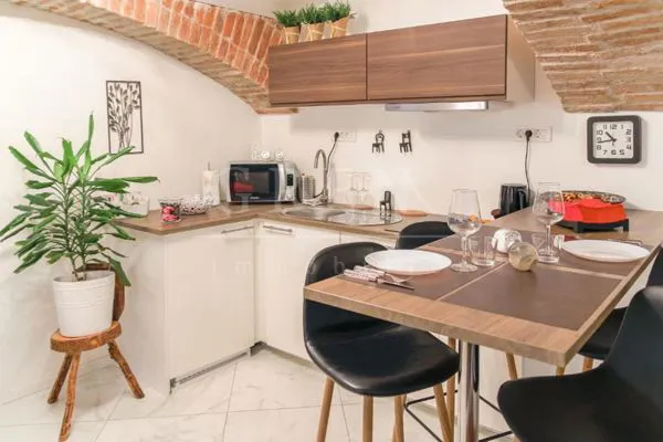 stan zagreb centar, 29 m2, berislavićeva - slika 3