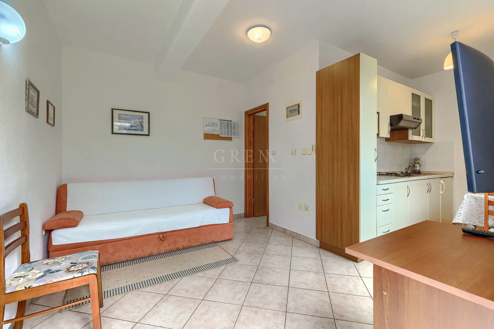 kuća poreč sa 5 apartmana 1,5 km od mora, prilika - slika 6